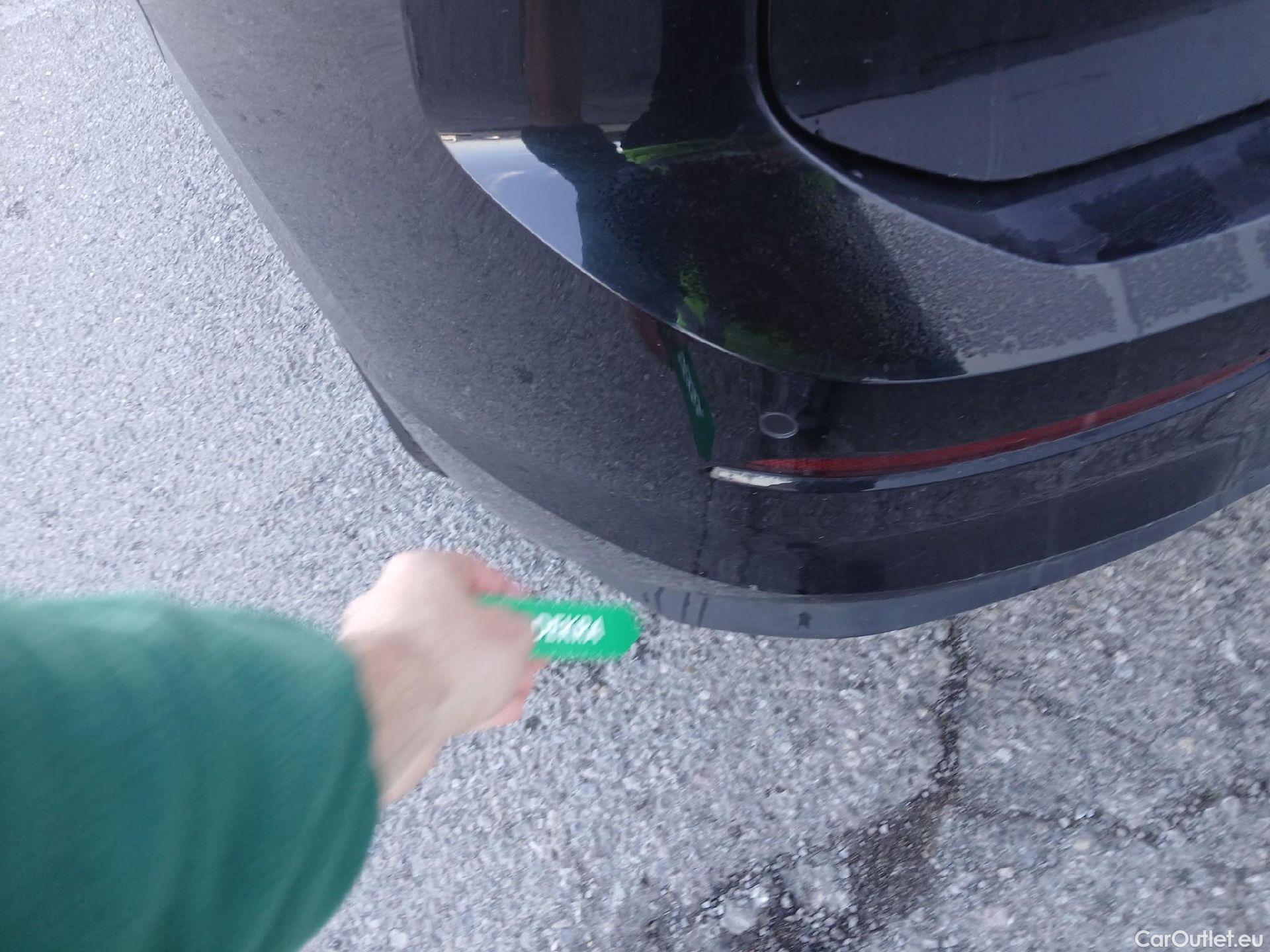  Volkswagen  Golf  VOLKSWAGEN / 2020 / 5P / berlina con portón Life 2.0 TDI 85kW (115CV) DSG #7