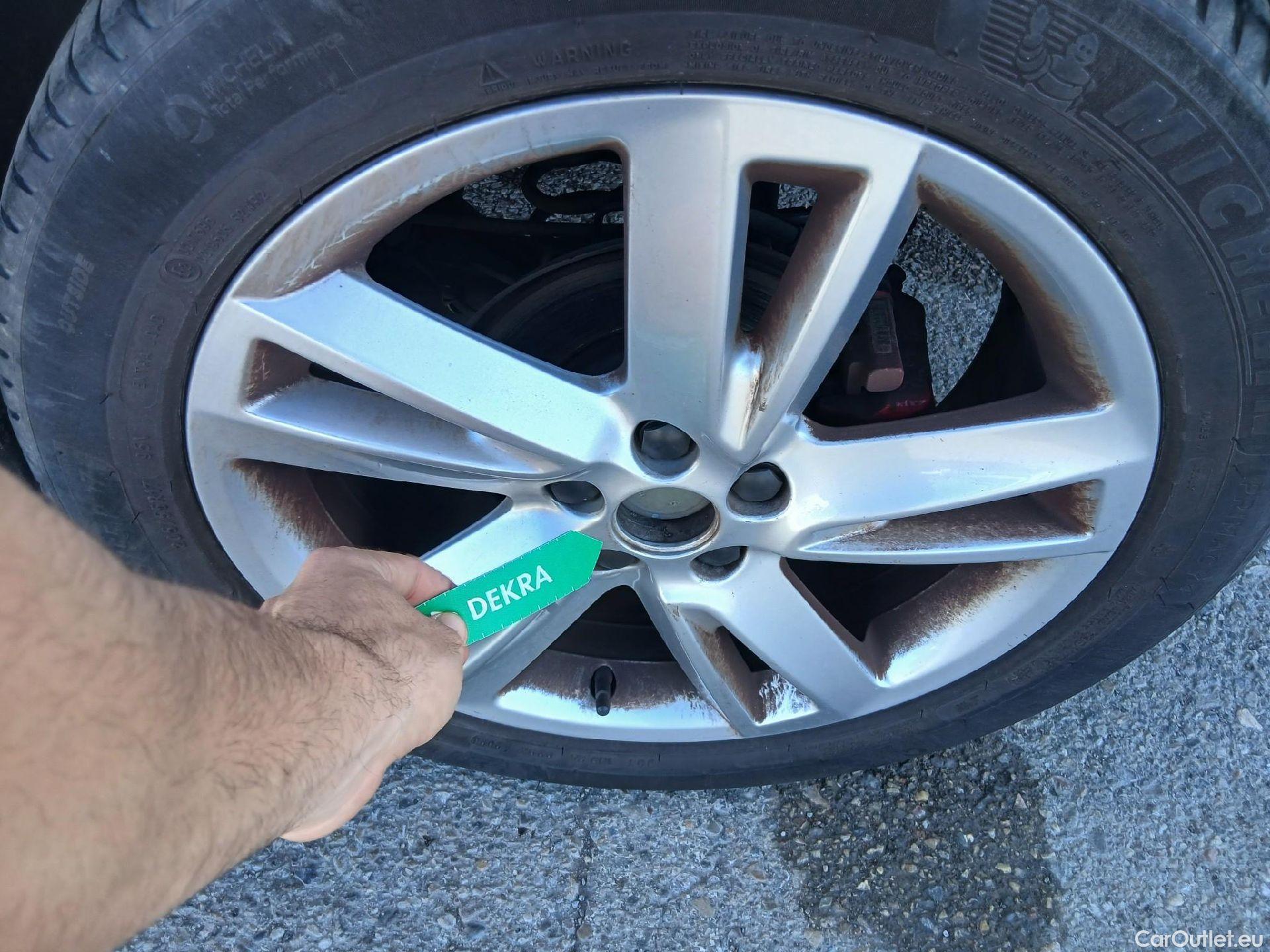  Seat  Arona SEAT  / 2017 / 5P / todoterreno 1.0 TSI 85kW (115CV) DSG FR Go Eco #14