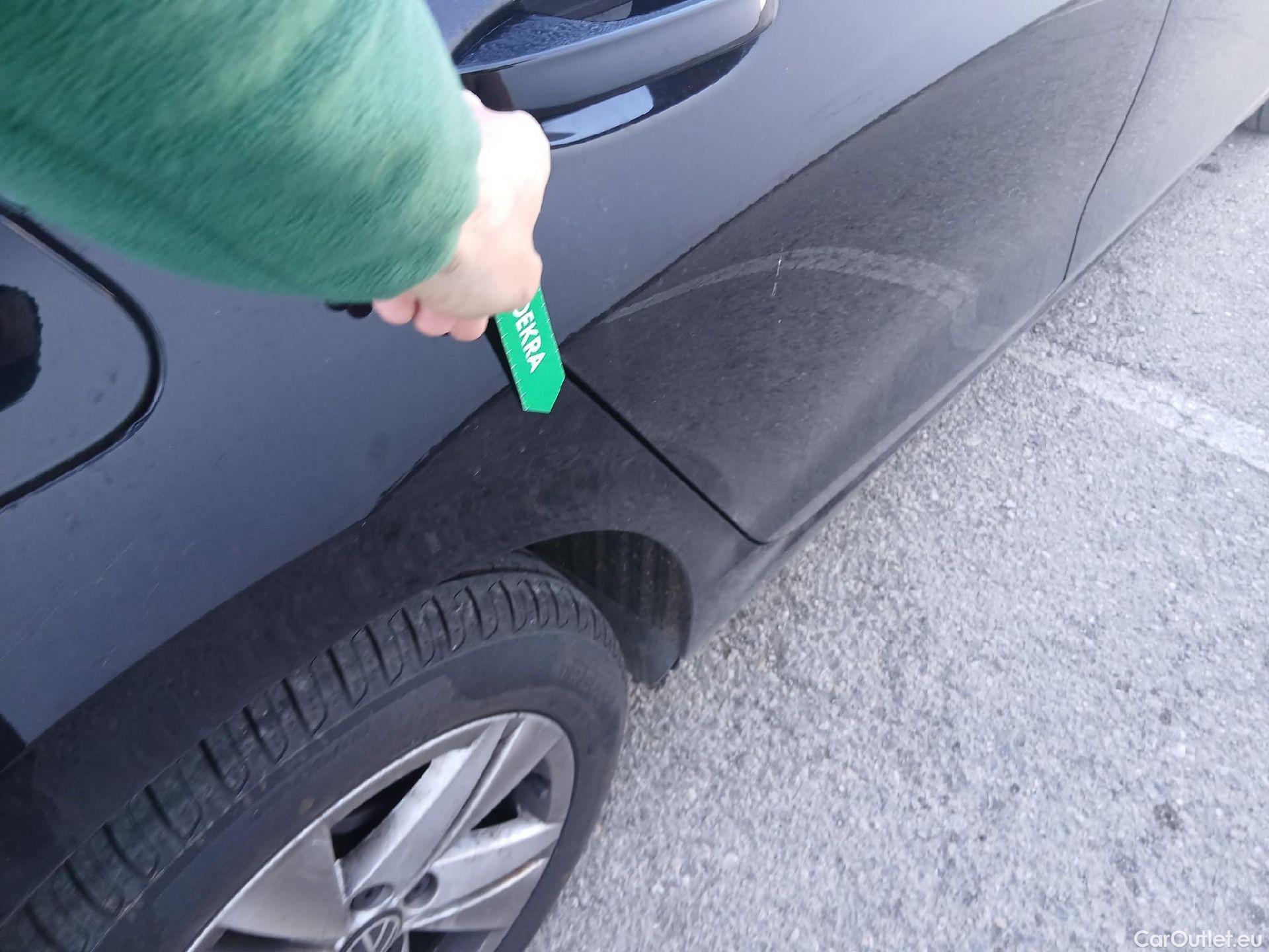  Volkswagen  Golf  VOLKSWAGEN / 2020 / 5P / berlina con portón Life 2.0 TDI 85kW (115CV) DSG #14