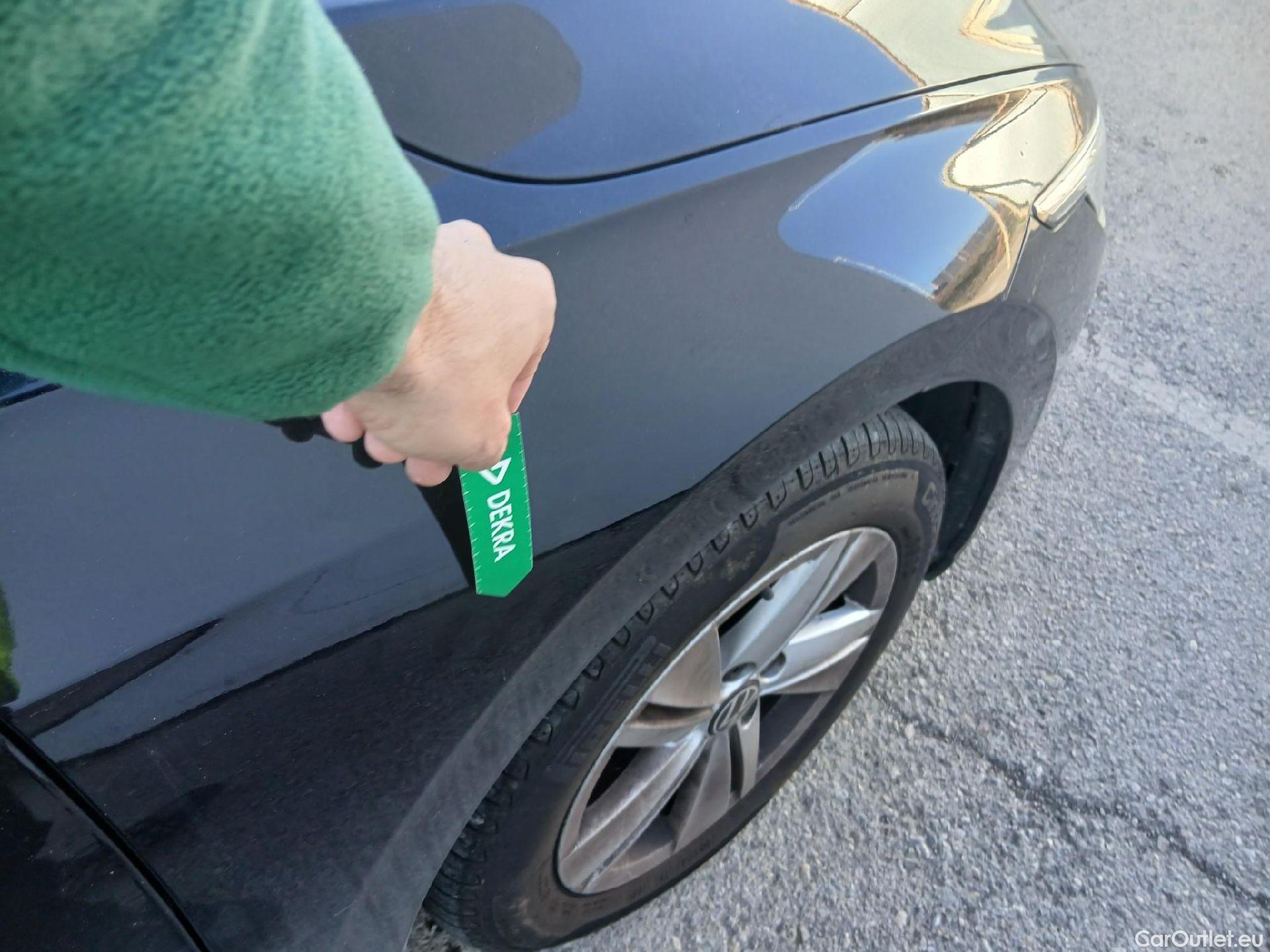  Volkswagen  Golf  VOLKSWAGEN / 2020 / 5P / berlina con portón Life 2.0 TDI 85kW (115CV) DSG #24