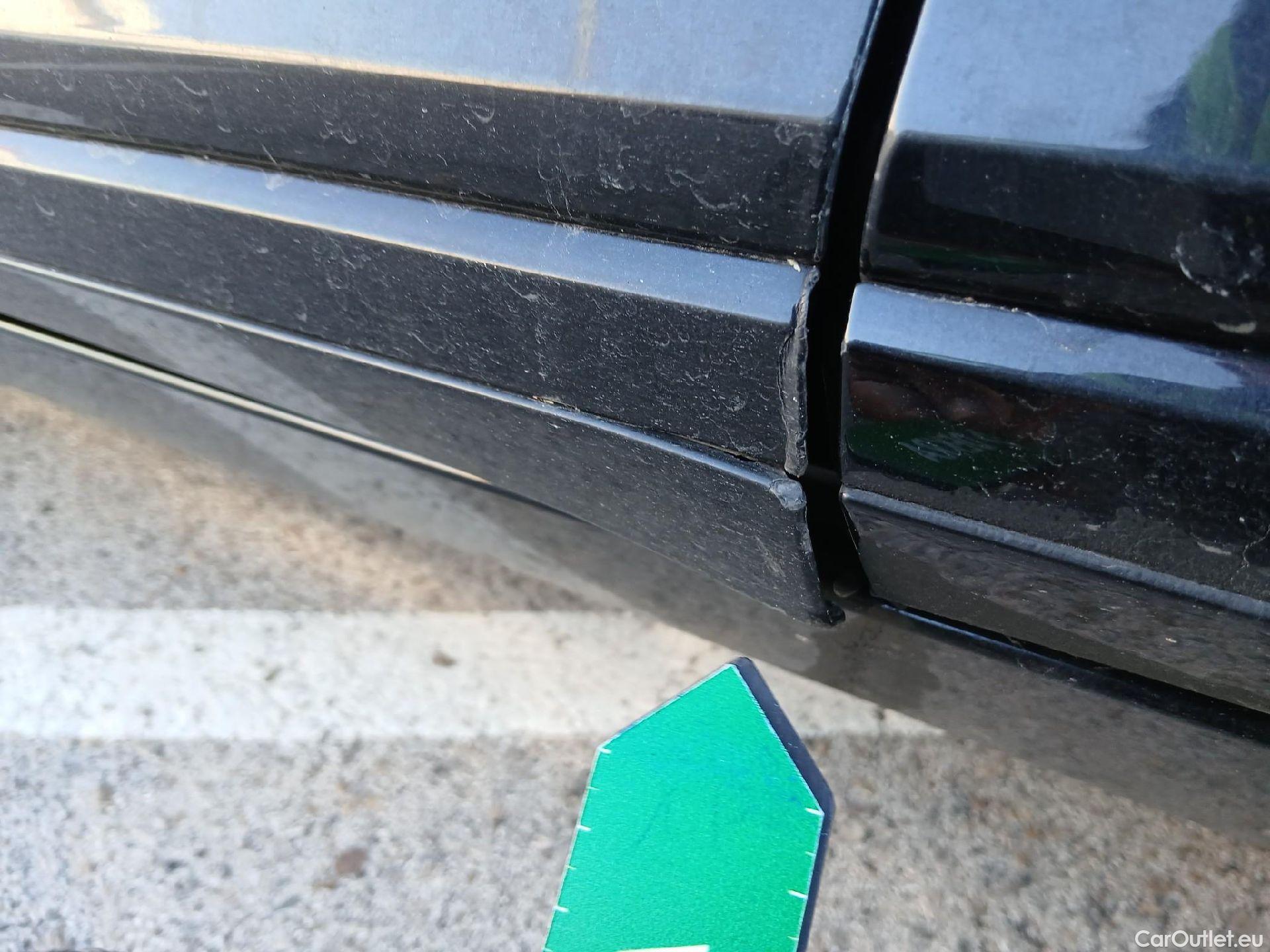  Volkswagen  Passat VOLKSWAGEN  / 2019 / 5P / familiar Variant Executive 2.0 TDI 110kW DSG #20