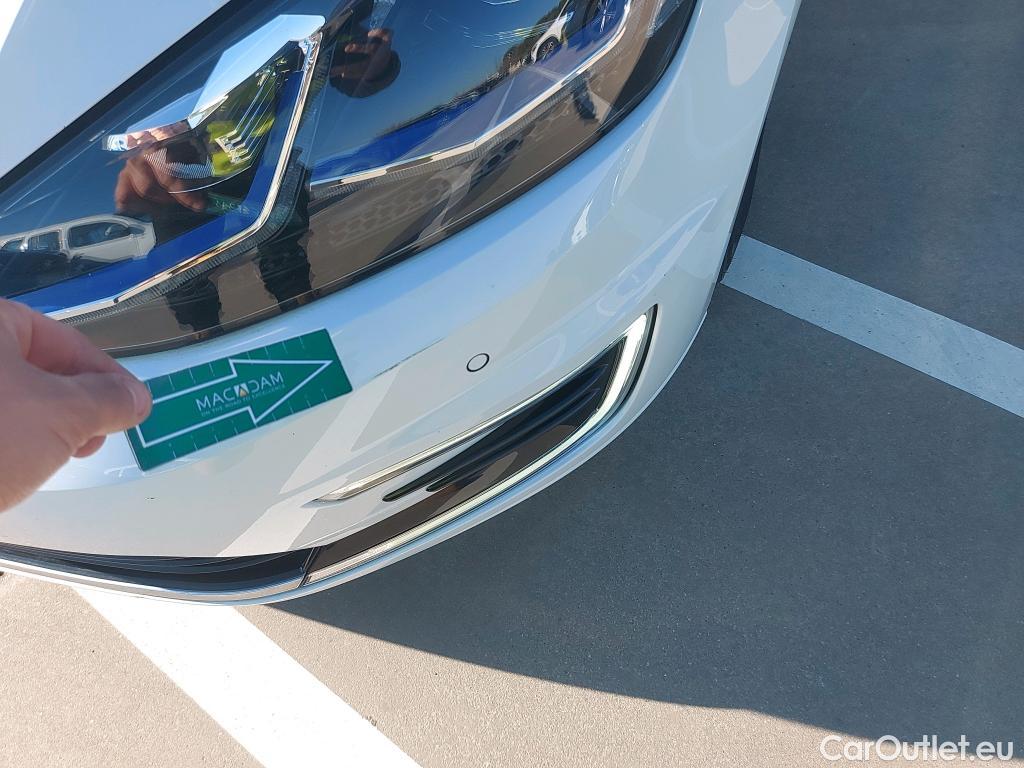  Volkswagen  Golf  VOLKSWAGEN / 2016 / 5P / berlina con portón e-ePower 110 kW (136CV) #20