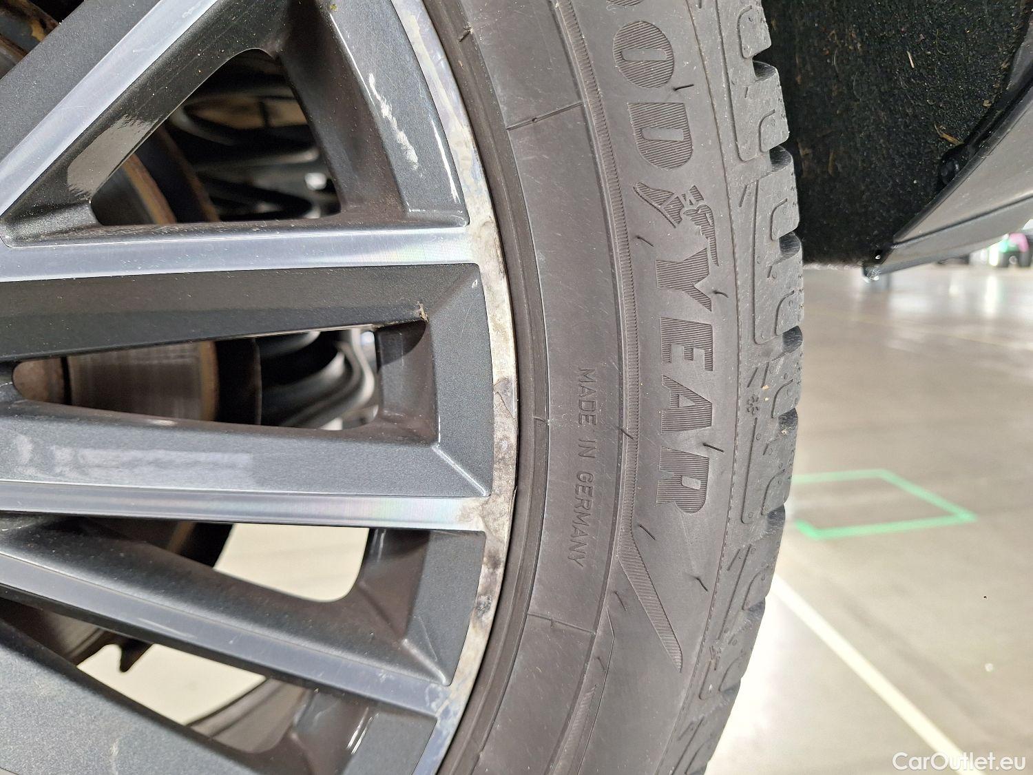  Audi  Q3 Audi,  SB '19, Audi  Sportback 35 TDI S tronic S Line Business  #9