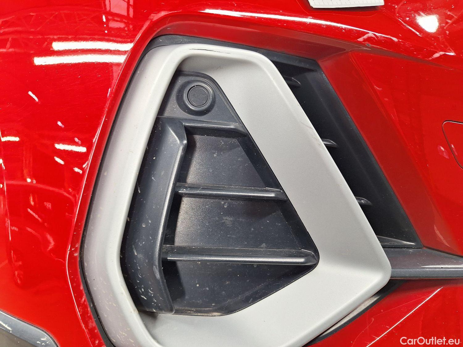  Audi  Q3 Audi,  SB '19 PHEV, Audi  Sportback 45 TFSI e S tronic S Line 5d #17