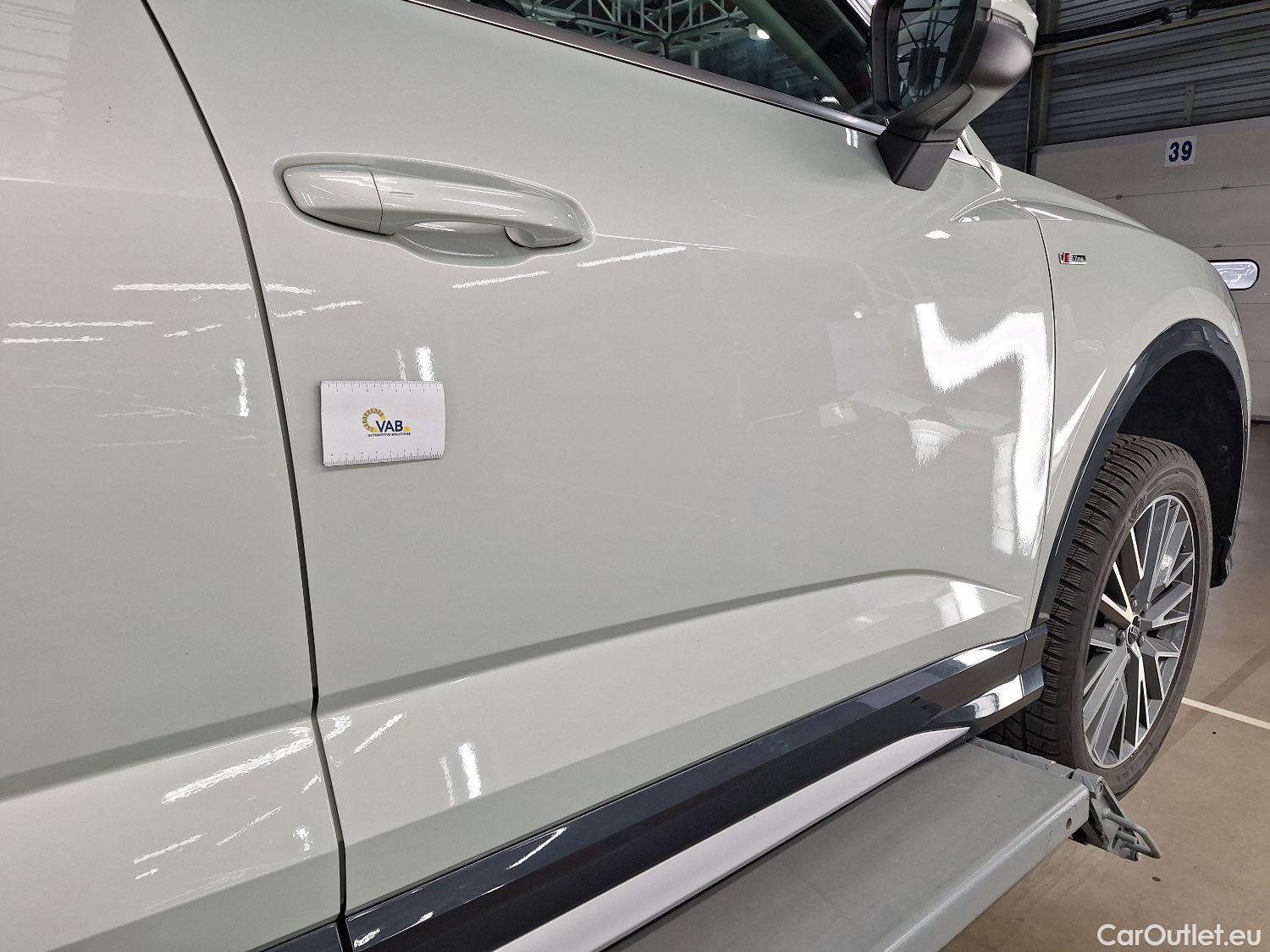  Audi  Q3 Audi,  SB '19, Audi  Sportback 35 TDI S tronic S Line Business  #12