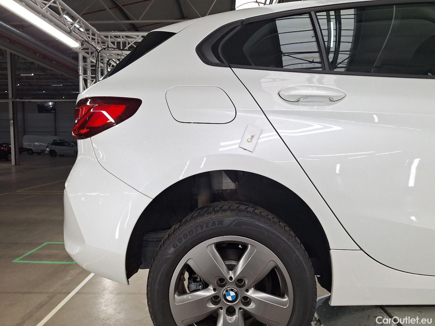  Bmw  Serie 1 BMW, 1-serie '19, BMW 1 Reeks Hatch 116dA (85 kW) 5d #13