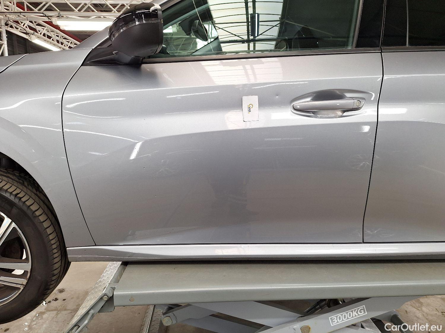  Peugeot  208 Peugeot,  '19, Peugeot  1.2 PureTech 100 MAN6 S&S Allure Pack  #19