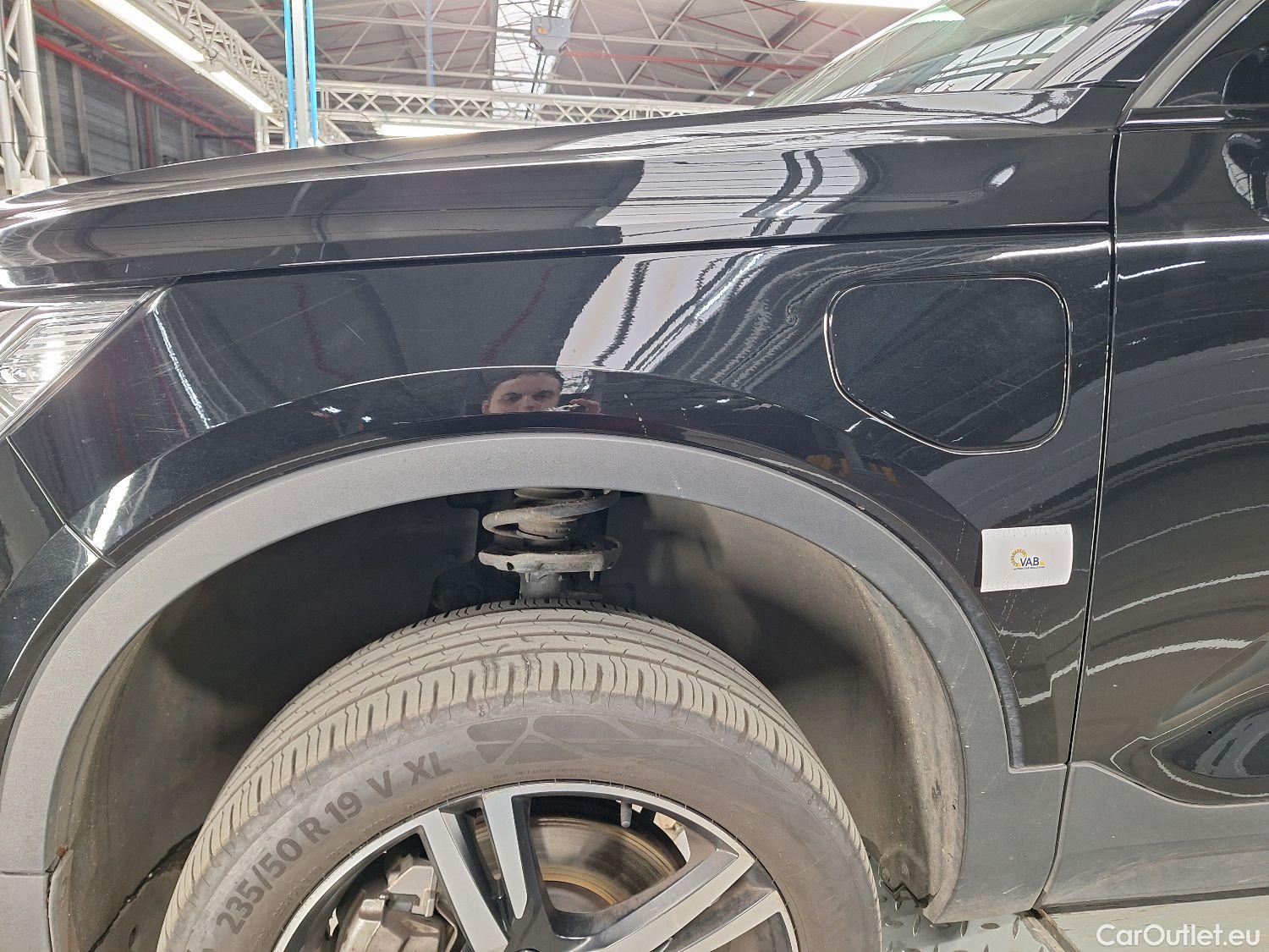  Volvo  XC 40 Volvo, XC40 '17, Volvo XC40 T4 Recharge Geartronic R-Design 5d #33