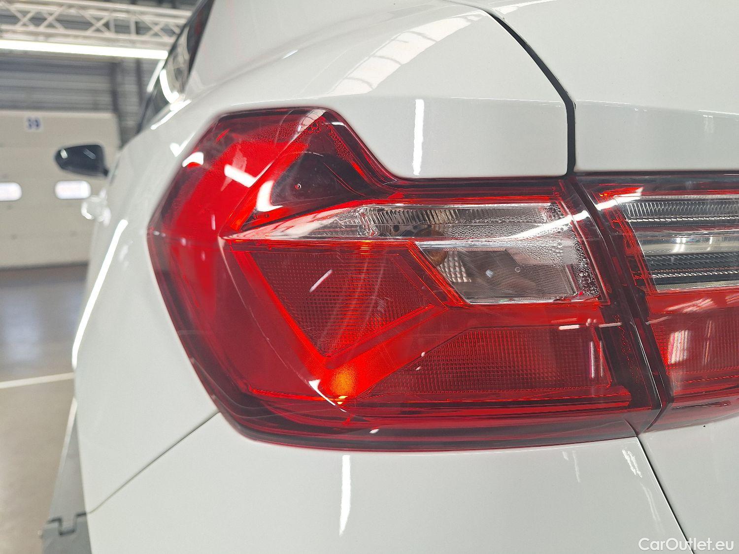  Audi  A1 Sportback Audi, A1 SB '18, Audi  1.0 25 TFSI 70kW S Line 5d #25