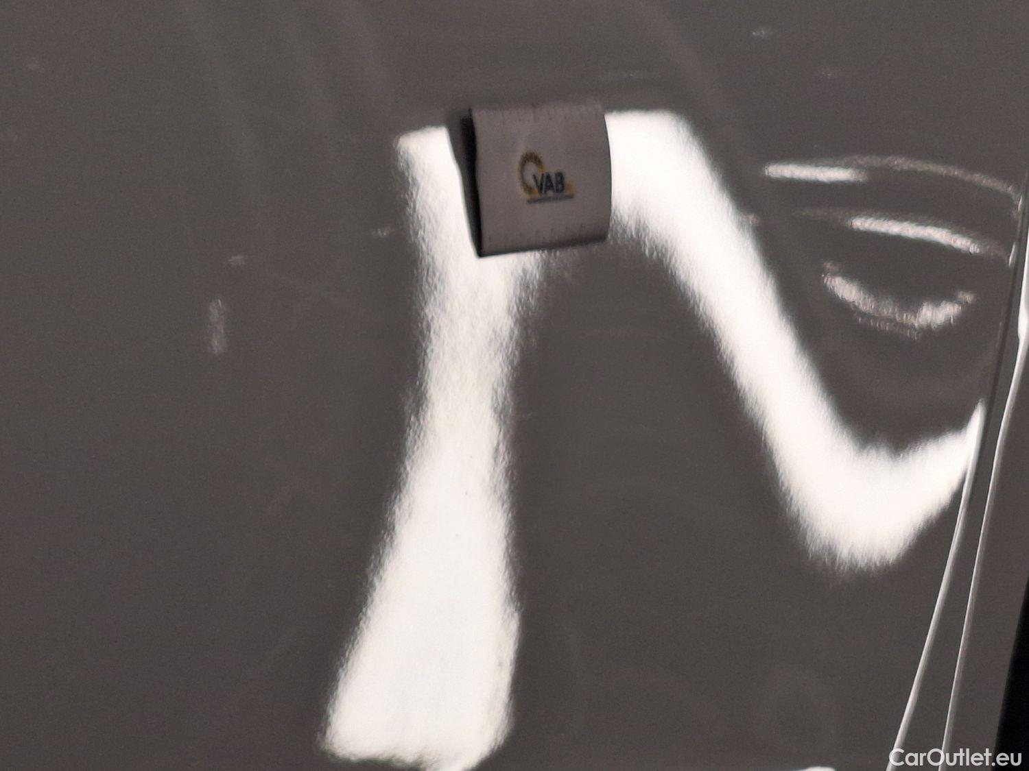  Audi  A1 Sportback Audi, A1 SB '18, Audi  1.0 25 TFSI 70kW S Line 5d #38