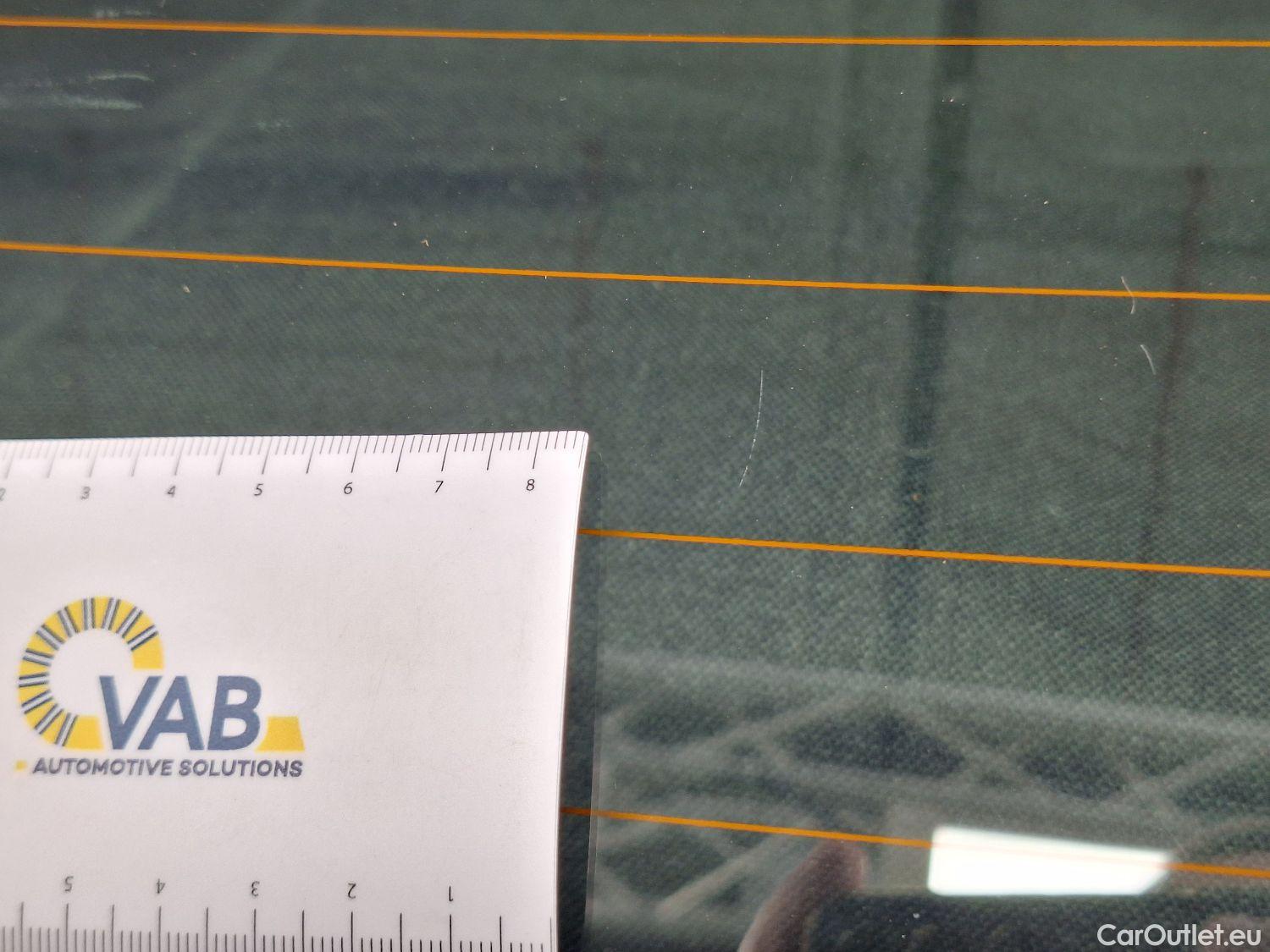  Volvo  XC 40 Volvo, XC40 '17, Volvo XC40 T4 Recharge Geartronic R-Design 5d #48