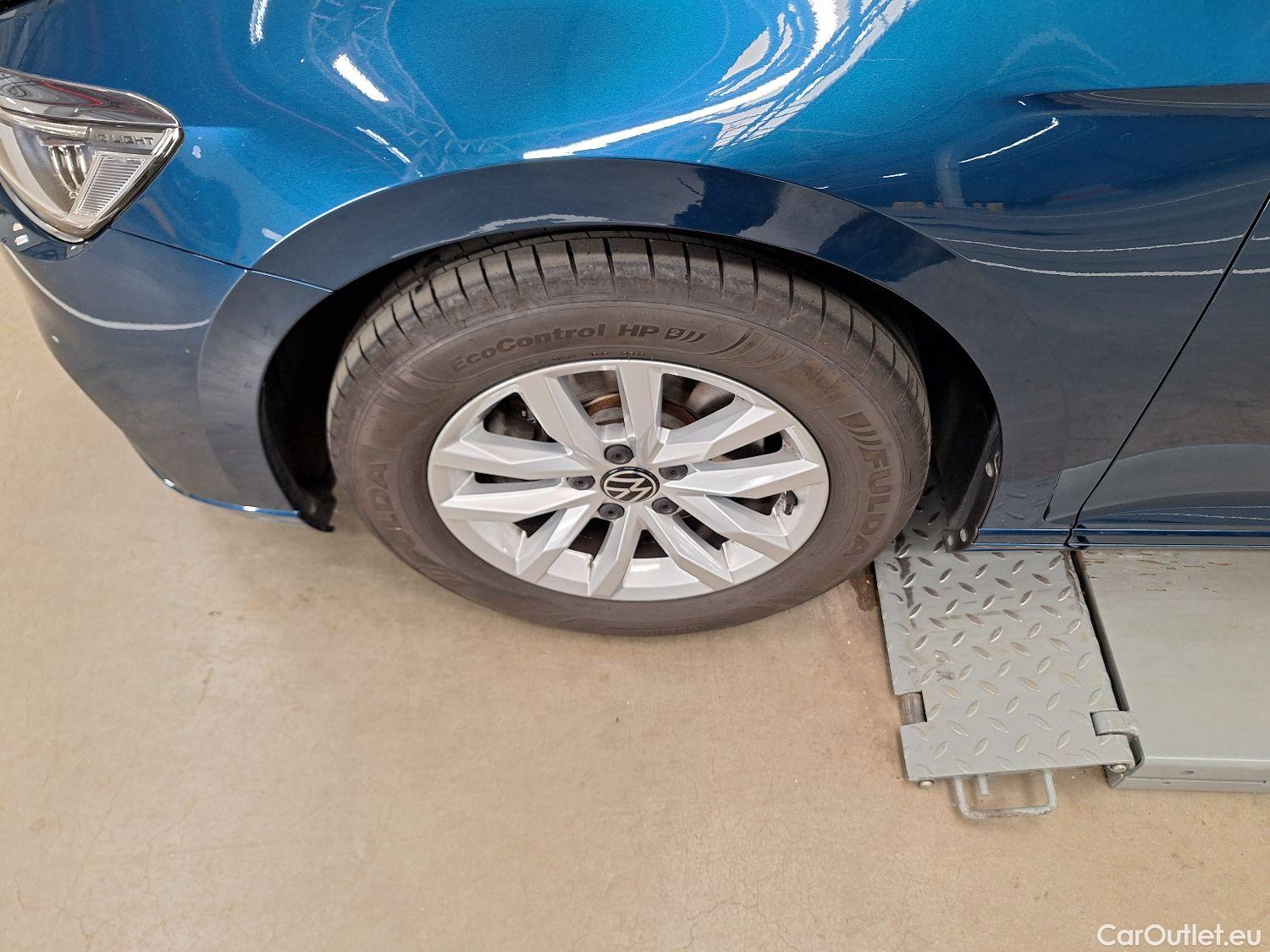  Volkswagen  Passat VW,  Variant FL'19, Volkswagen  Variant 1.5 TSI OPF DSG7 Style B #14