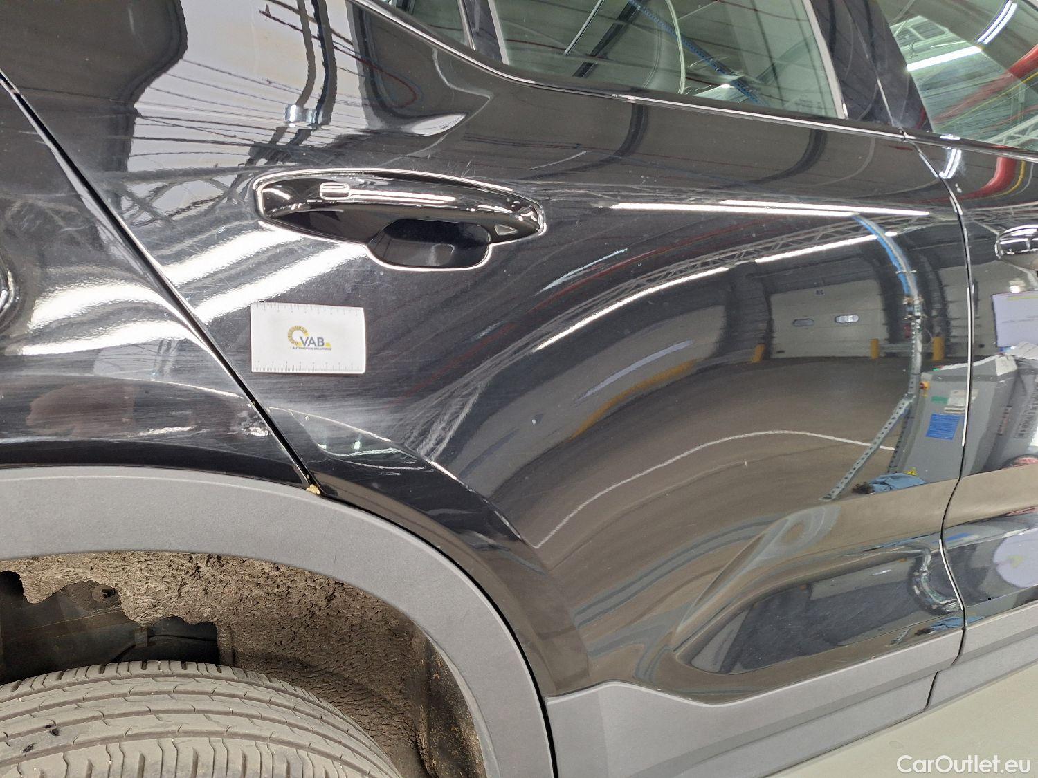  Volvo  XC 40 Volvo, XC40 '17, Volvo XC40 T4 Recharge Geartronic R-Design 5d #15