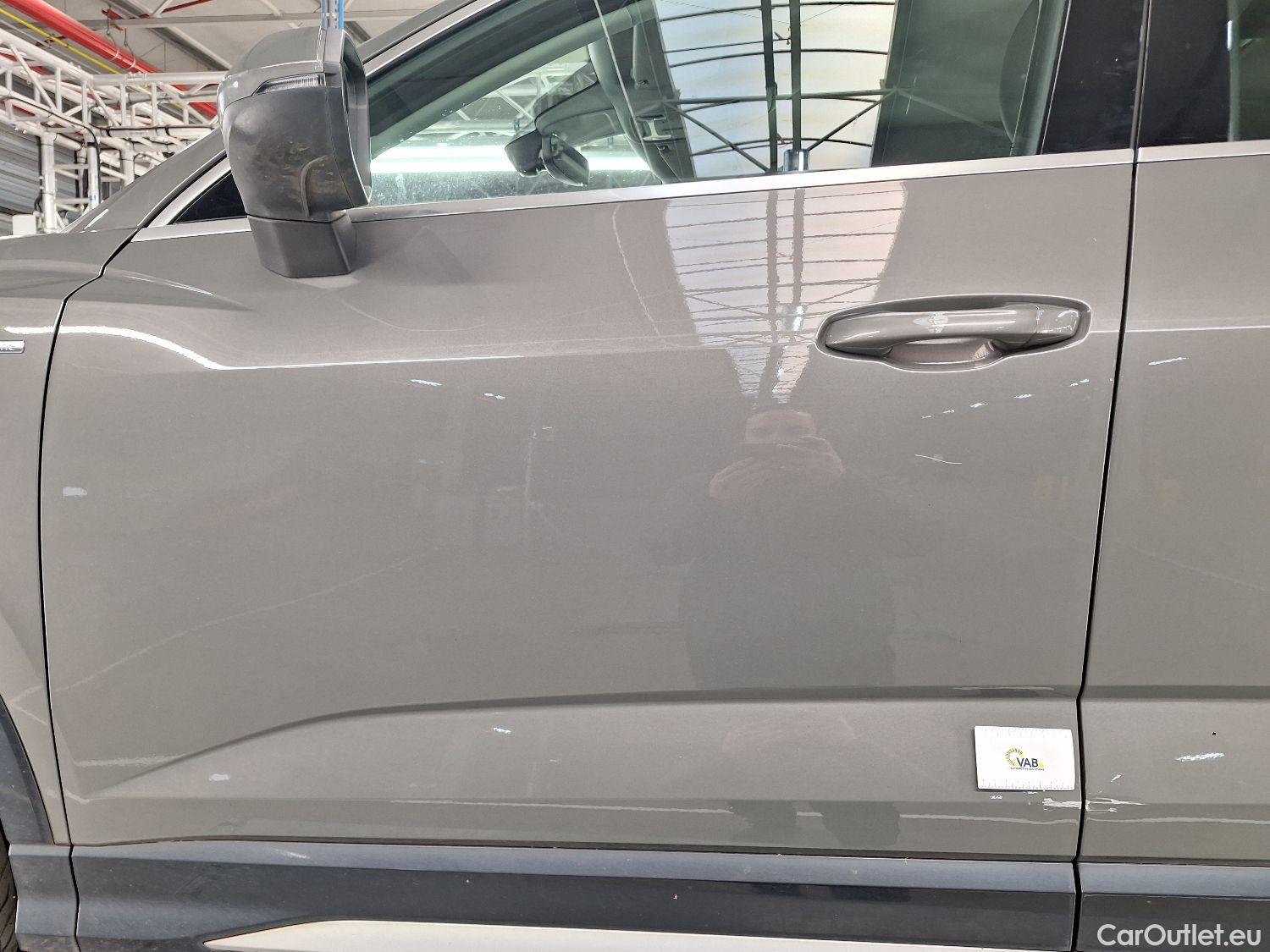  Audi  Q3 Audi,  SB '19, Audi  Sportback 35 TDI S tronic S Line Business  #16