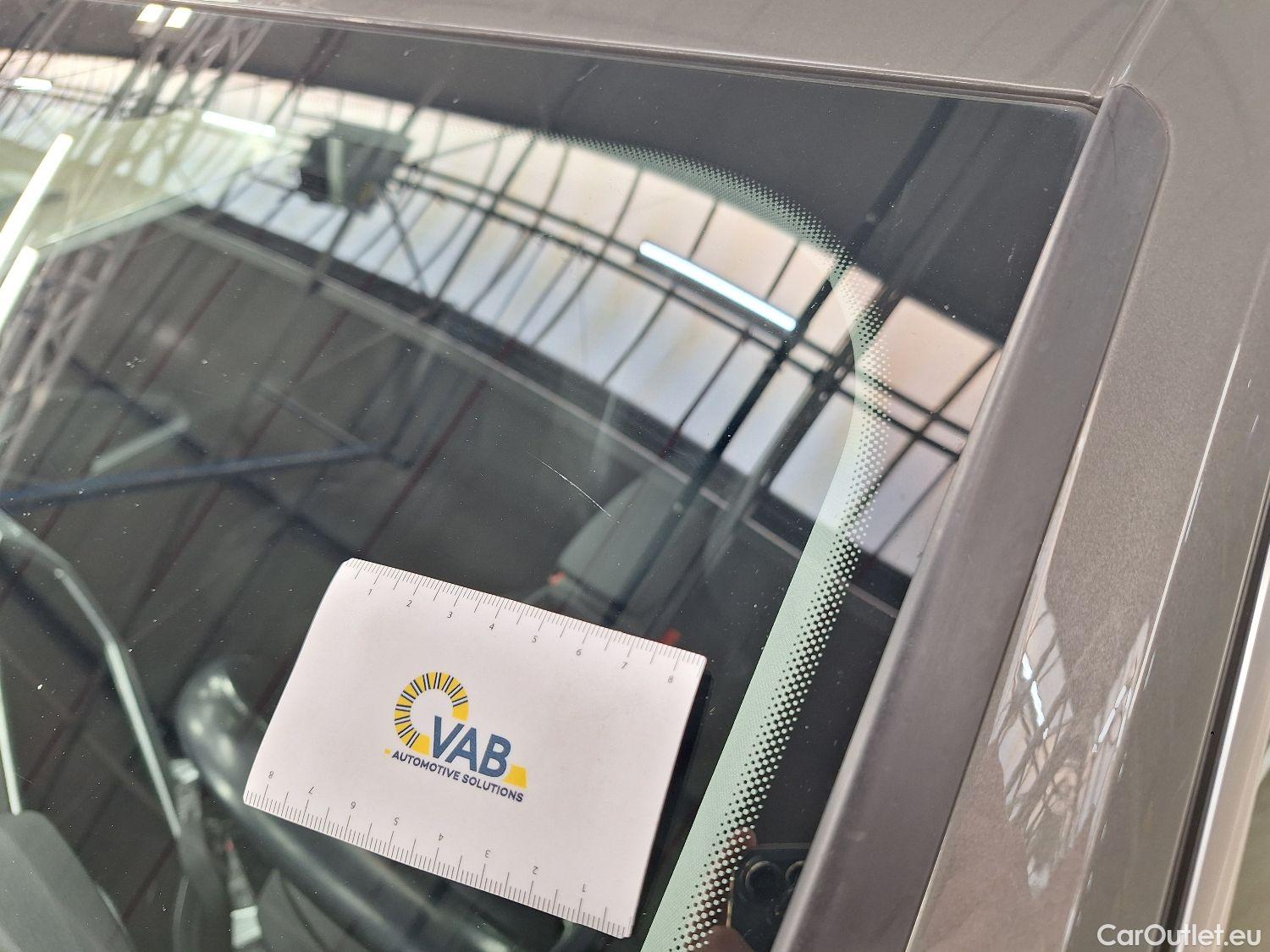  Audi  Q3 Audi,  SB '19, Audi  Sportback 35 TDI S tronic S Line Business  #32