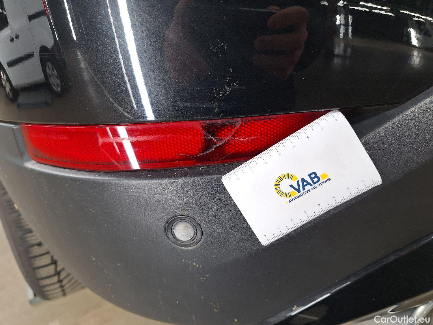  Bmw  X1 BMW,  FL'19, BMW  sDrive16dA (85 kW) 5d #31