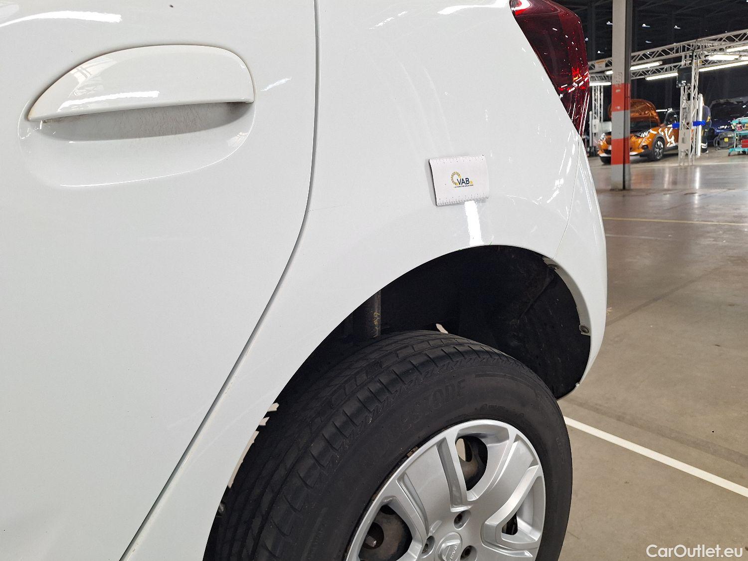  Dacia  Sandero Dacia,  '13, Dacia  SCe 75 Comfort 5d #24