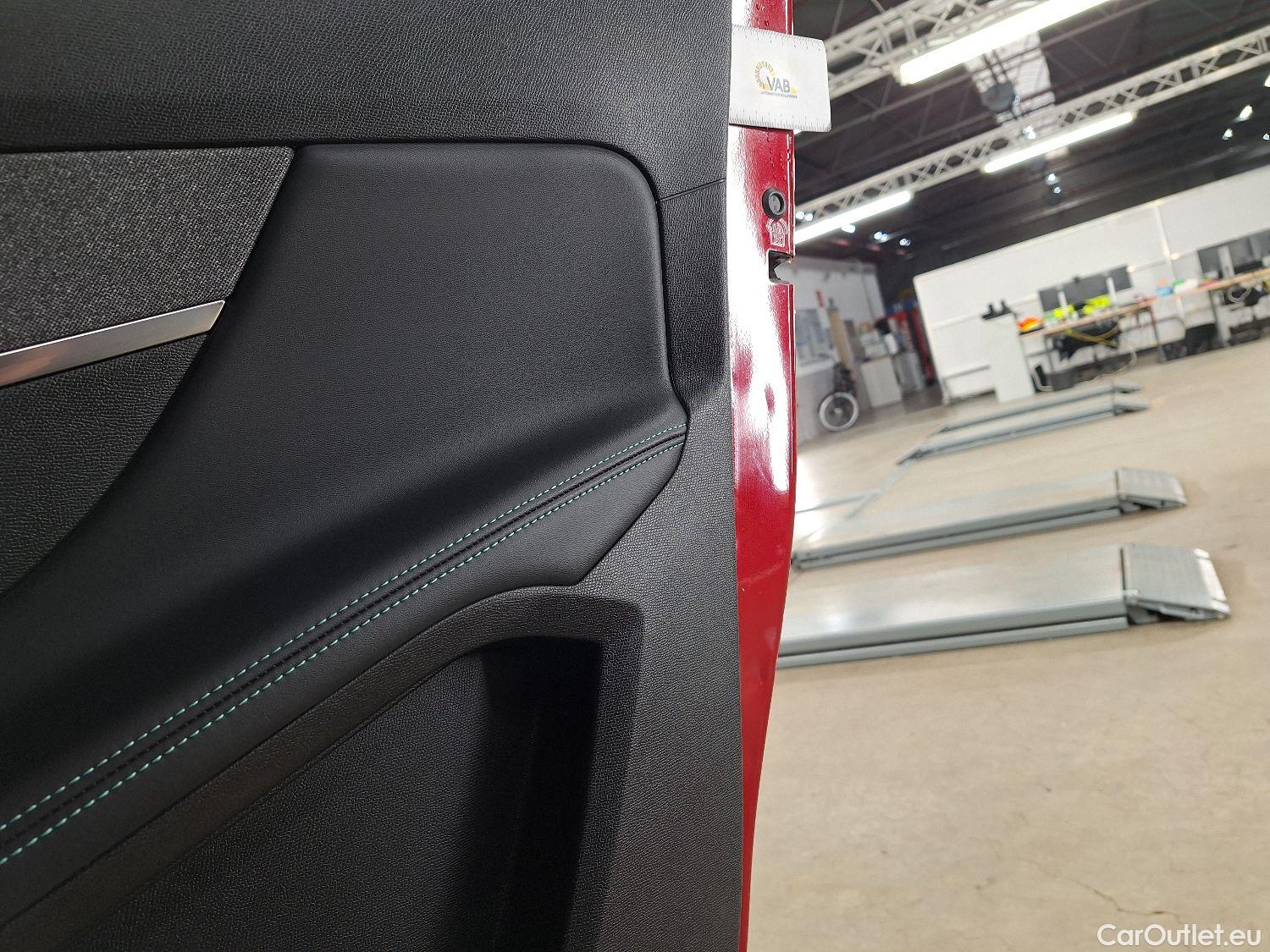  Peugeot  5008 Peugeot,  FL'20, Peugeot  1.5 BlueHDi 96kW S&S EAT8 Allure Pack #28