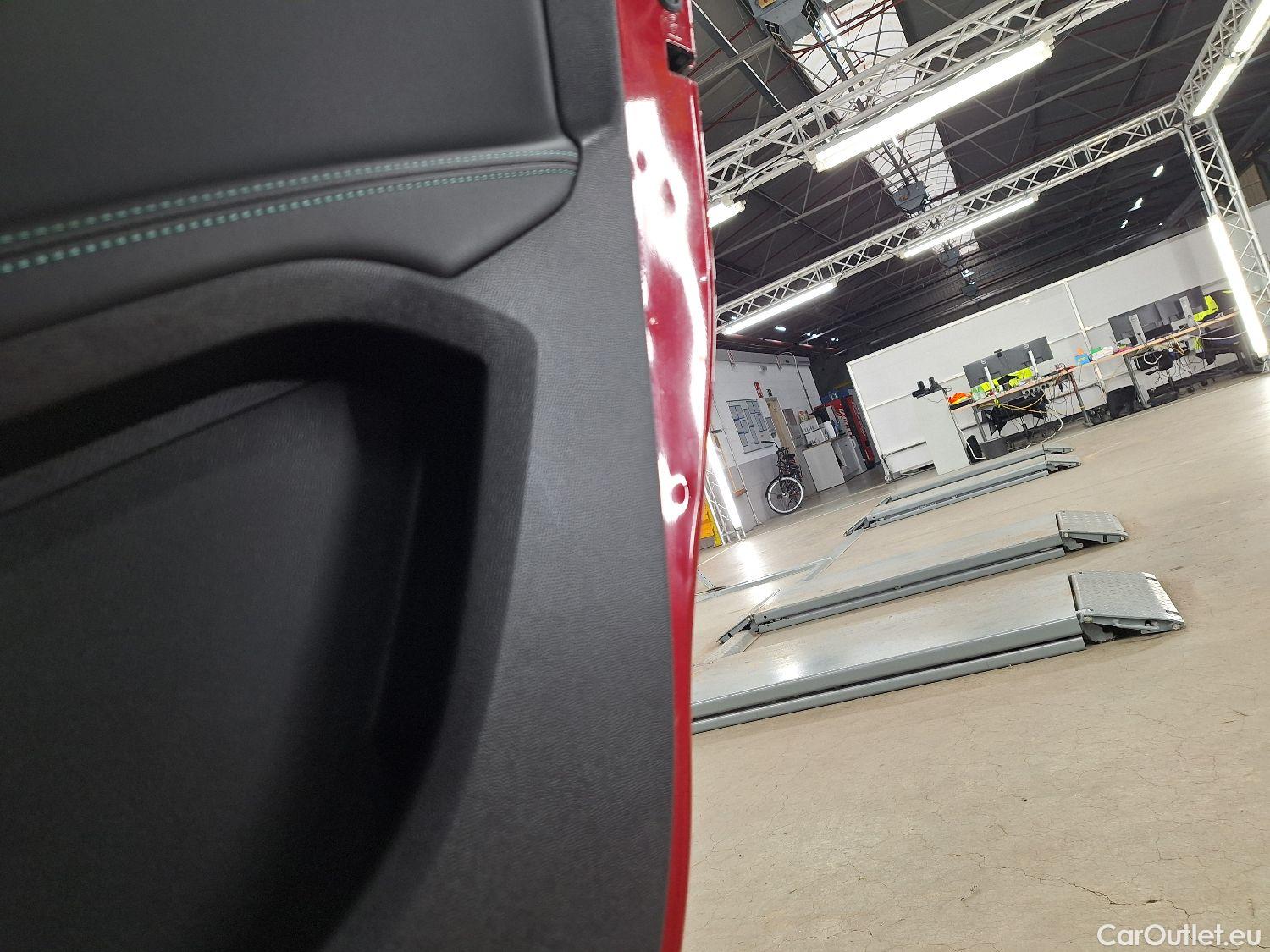  Peugeot  5008 Peugeot,  FL'20, Peugeot  1.5 BlueHDi 96kW S&S EAT8 Allure Pack #29