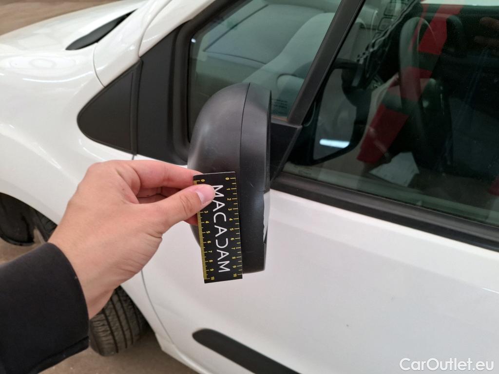  Citroen  Berlingo  Fourgon Business L1 (Court) 1.6 BlueHDi 75CV BVM5 E6 #27