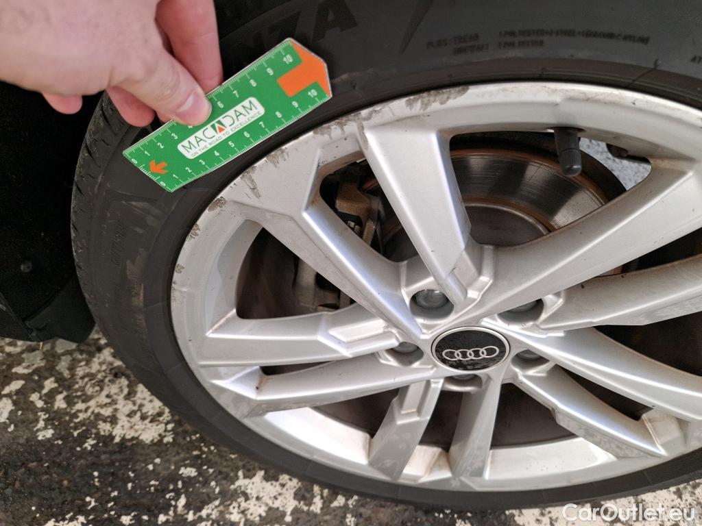  Audi  A3 AUDI  Sportback / 2020 / 5P / Berline 40 TFSI e 204 S Tronic Business Line #8