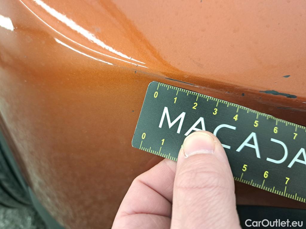  Citroen  C4  Berline Feel Pack 1.5 BlueHDI 110CV BVM6 E6d #10