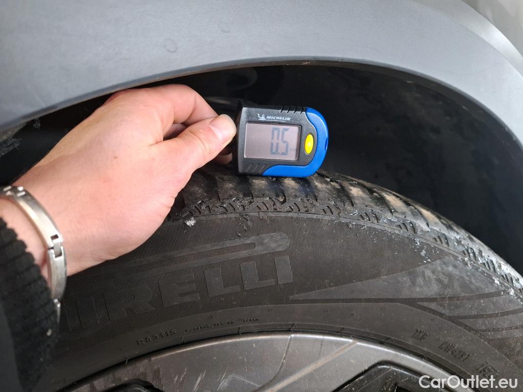  Citroen  C4 CITROEN  X / 2022 / 4P / Berline PureTech 130 S&S EAT8 Feel Pack #30