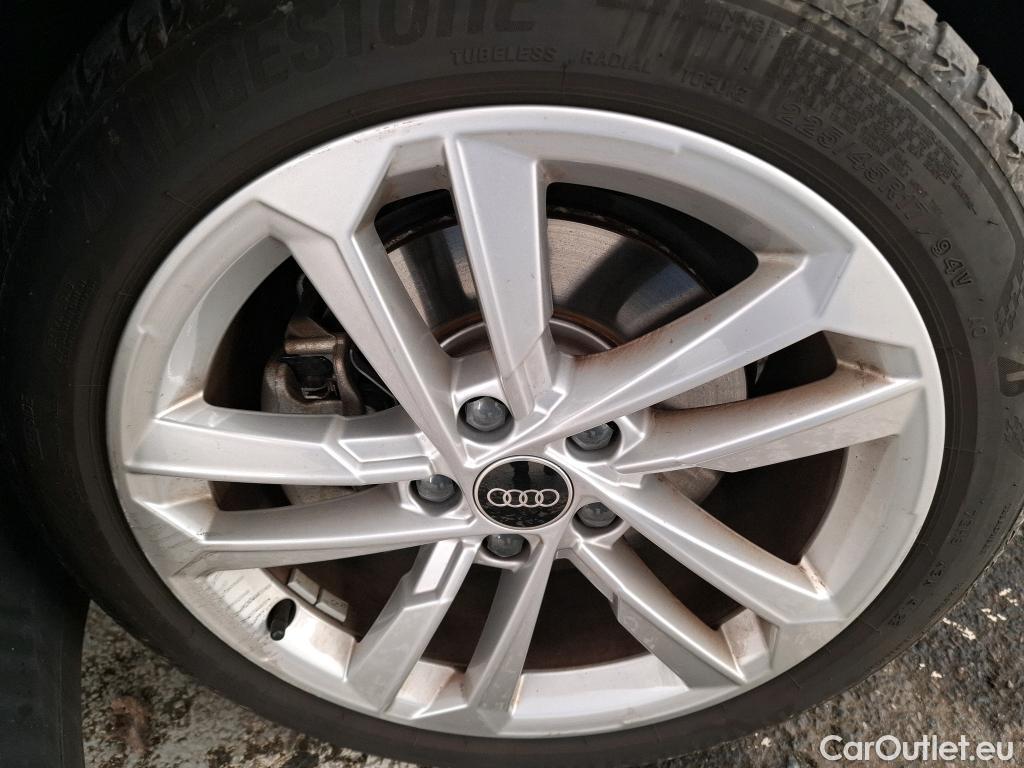  Audi  A3 AUDI  Sportback / 2020 / 5P / Berline 40 TFSI e 204 S Tronic Business Line #26