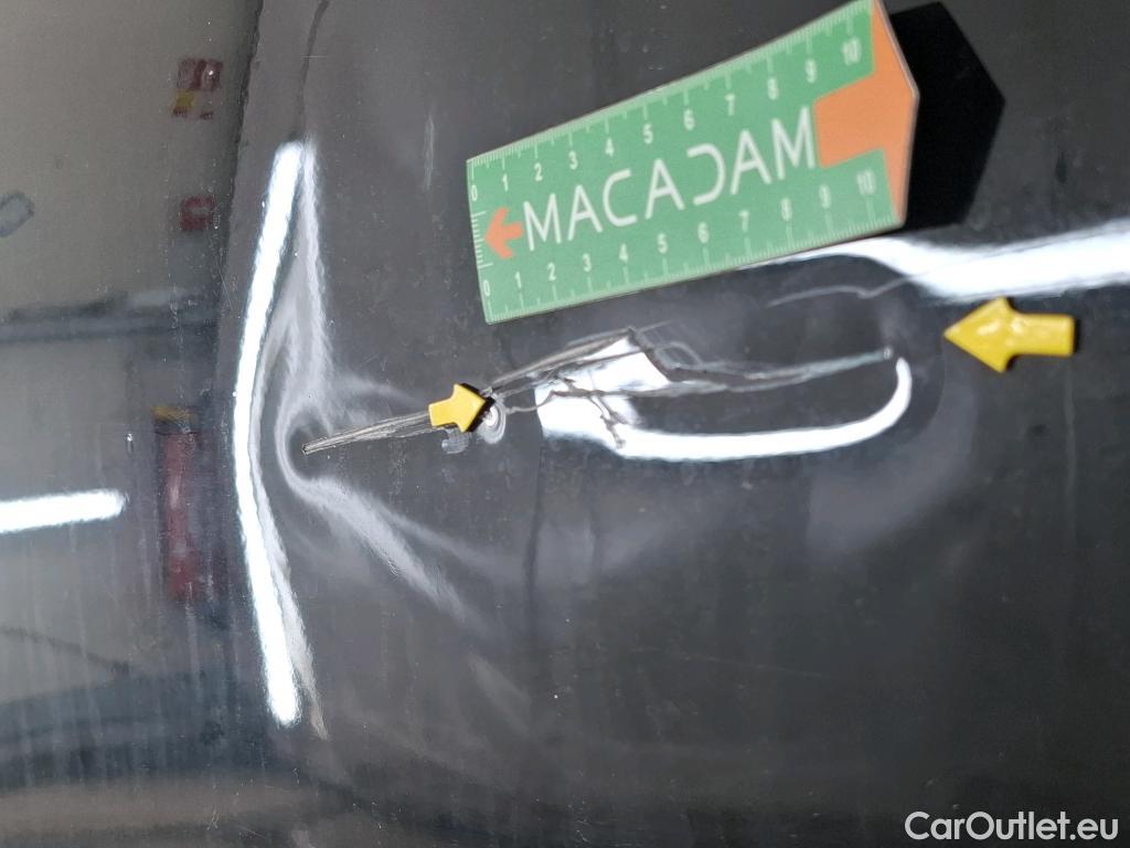  Citroen  C4 CITROEN  X / 2022 / 4P / Berline PureTech 130 S&S EAT8 Feel Pack #9