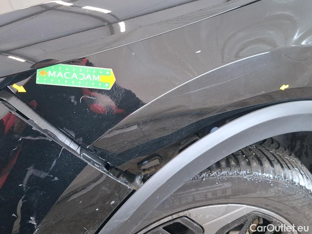  Citroen  C4 CITROEN  X / 2022 / 4P / Berline PureTech 130 S&S EAT8 Feel Pack #2