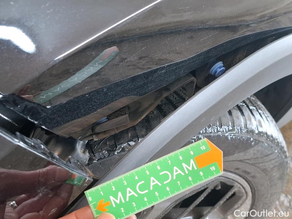  Citroen  C4 CITROEN  X / 2022 / 4P / Berline PureTech 130 S&S EAT8 Feel Pack #46