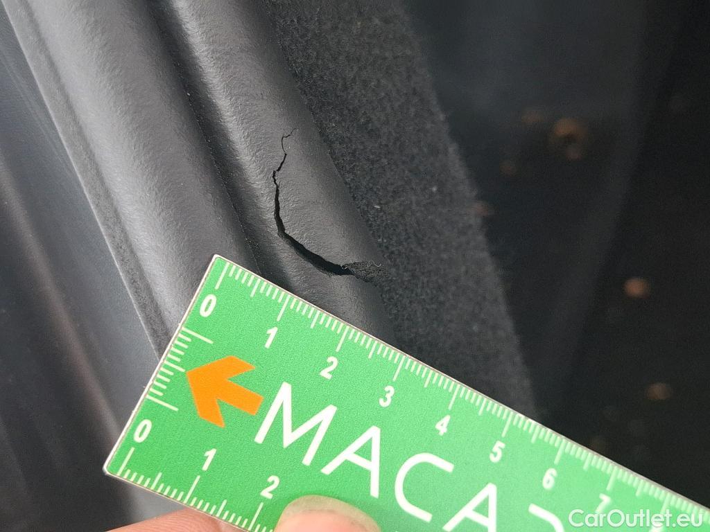  Citroen  C4 CITROEN  X / 2022 / 4P / Berline PureTech 130 S&S EAT8 Feel Pack #52