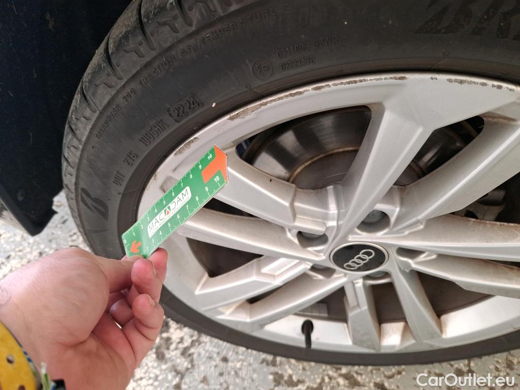  Audi  A3 AUDI  Sportback / 2020 / 5P / Berline 40 TFSI e 204 S Tronic Business Line #13