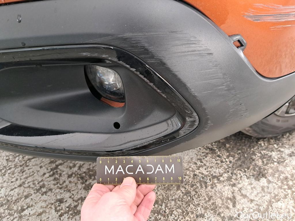  Citroen  C4  Berline Feel Pack 1.5 BlueHDI 110CV BVM6 E6d #28