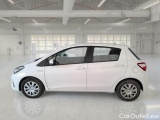  Toyota  Yaris TOYOTA  / 2017 / 5P / BERLINA 1.5 HYBRID COOL MY18 #8