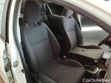  Toyota  Yaris TOYOTA  / 2017 / 5P / BERLINA 1.5 HYBRID COOL MY18 #13