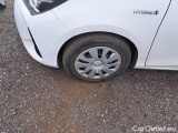  Toyota  Yaris TOYOTA  / 2017 / 5P / BERLINA 1.5 HYBRID COOL MY18 #58