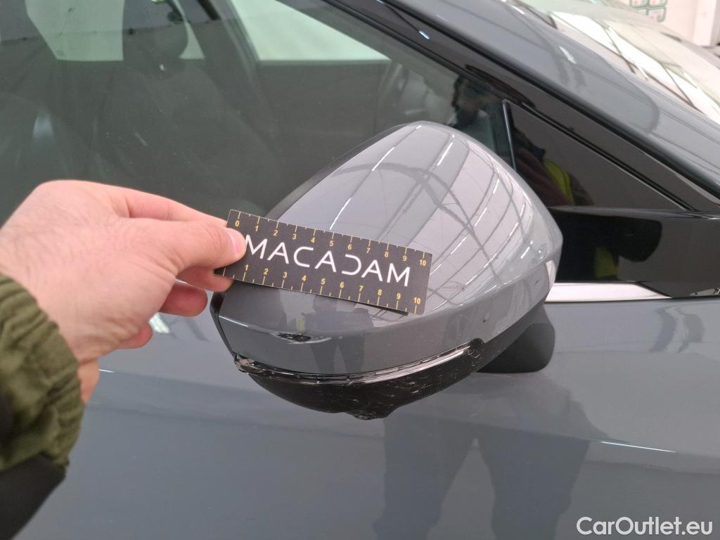  Nissan  Qashqai NISSAN  / 2021 / 5P / Crossover e-Power 190 Business Edition BVA #26