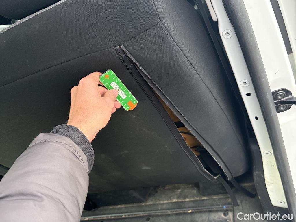  Citroen  Jumpy CITROEN  4p Combi Taille XL BlueHDi 120 S&S BVM6 Confort #2