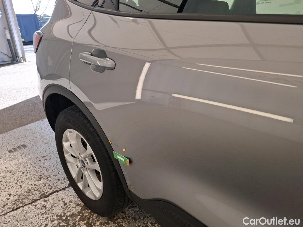  Ford  Kuga FORD  / 2019 / 5P / SUV 2.5 190 hybrid Flexifuel Pshift Titanium #1