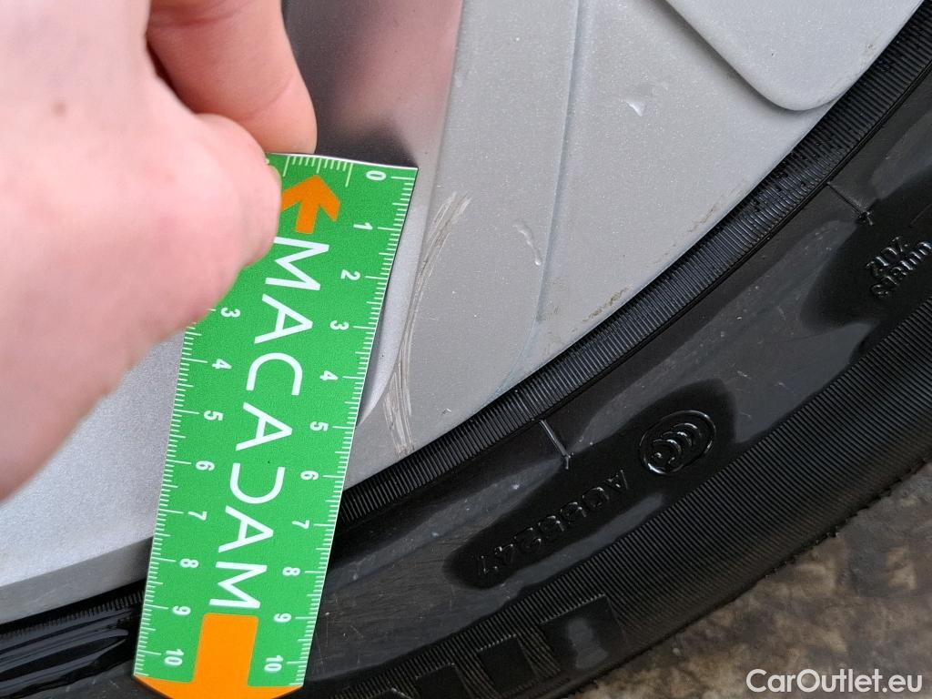  Citroen  C5 CITROEN  Aircross  2018  5P  SUV Hybrid 225 ëEAT8 Business #5