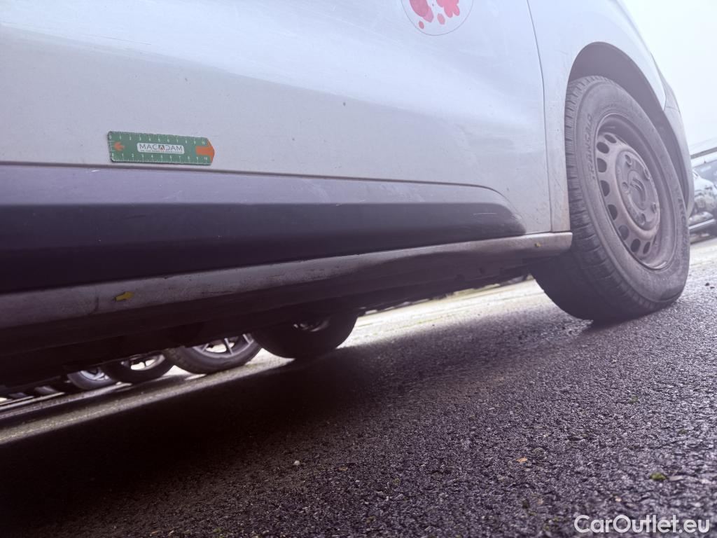  Citroen  Jumpy CITROEN  4p Combi Taille XL BlueHDi 120 S&S BVM6 Confort #19