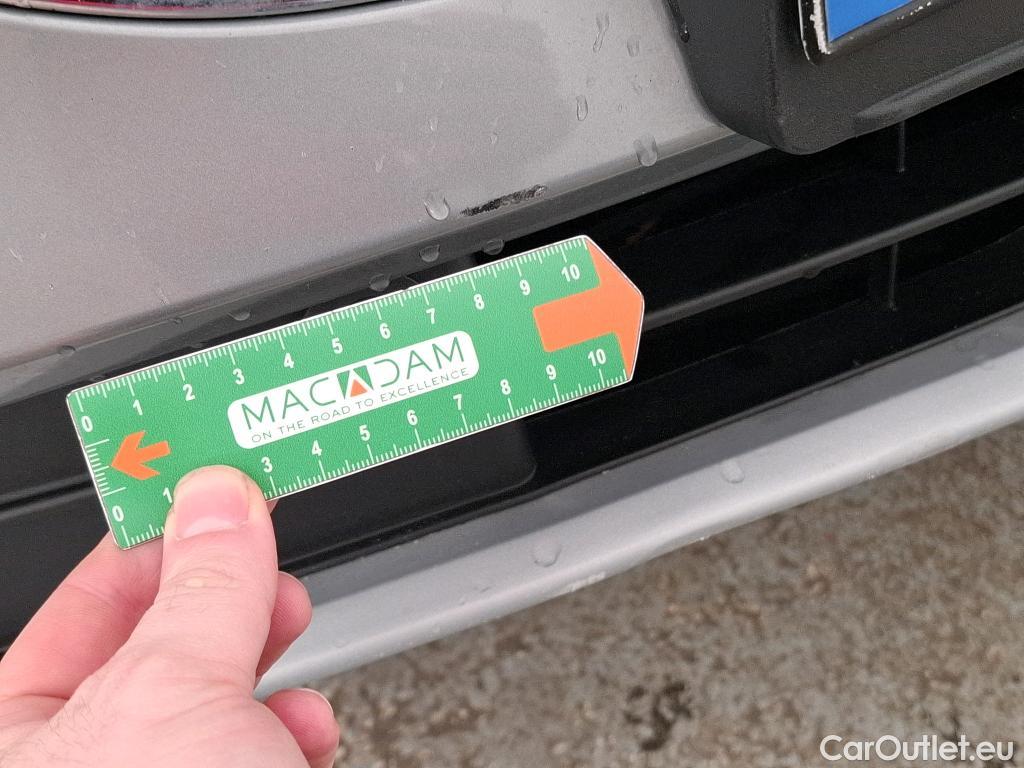  Ford  Kuga FORD  / 2019 / 5P / SUV 2.5 190 hybrid Flexifuel Pshift Titanium #6