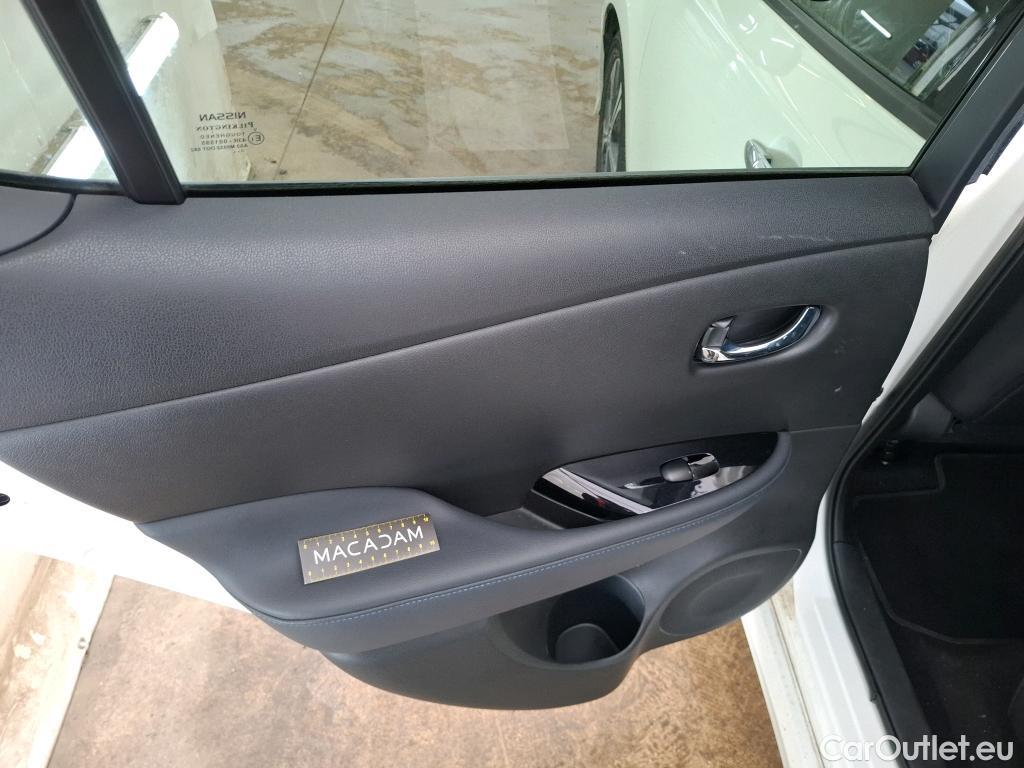  Nissan  Leaf NISSAN  / 2017 / 5P / Berline 62 kWh 217ch Tekna #49