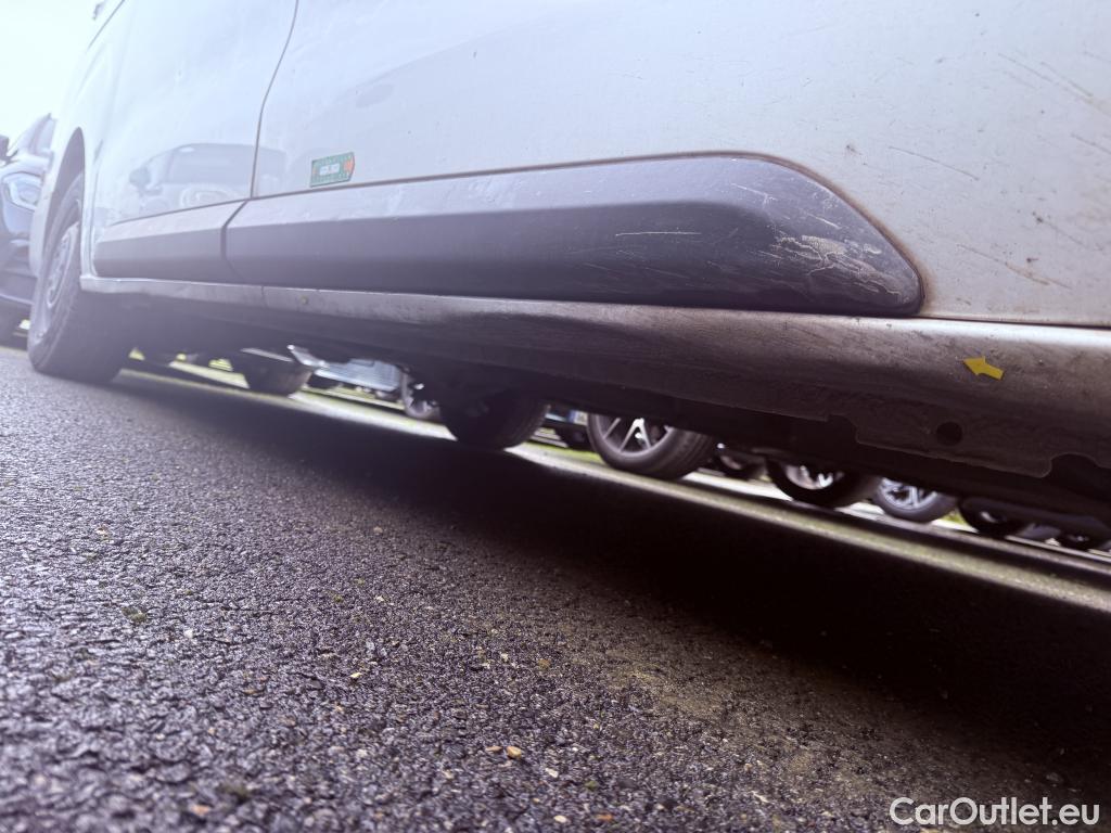  Citroen  Jumpy CITROEN  4p Combi Taille XL BlueHDi 120 S&S BVM6 Confort #14