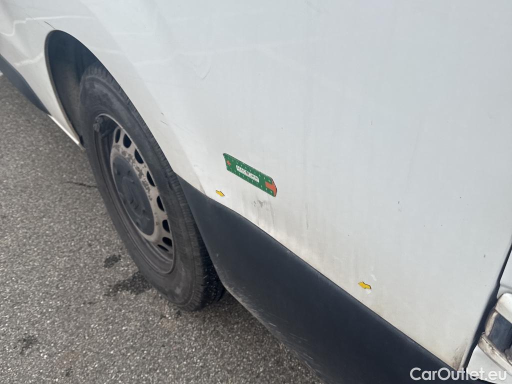  Citroen  Jumpy CITROEN  4p Combi Taille XL BlueHDi 120 S&S BVM6 Confort #7