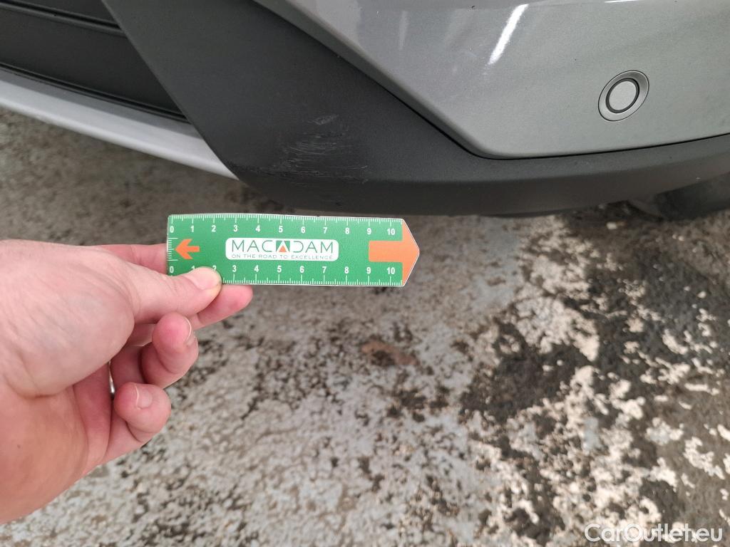  Ford  Kuga FORD  / 2019 / 5P / SUV 2.5 190 hybrid Flexifuel Pshift Titanium #31