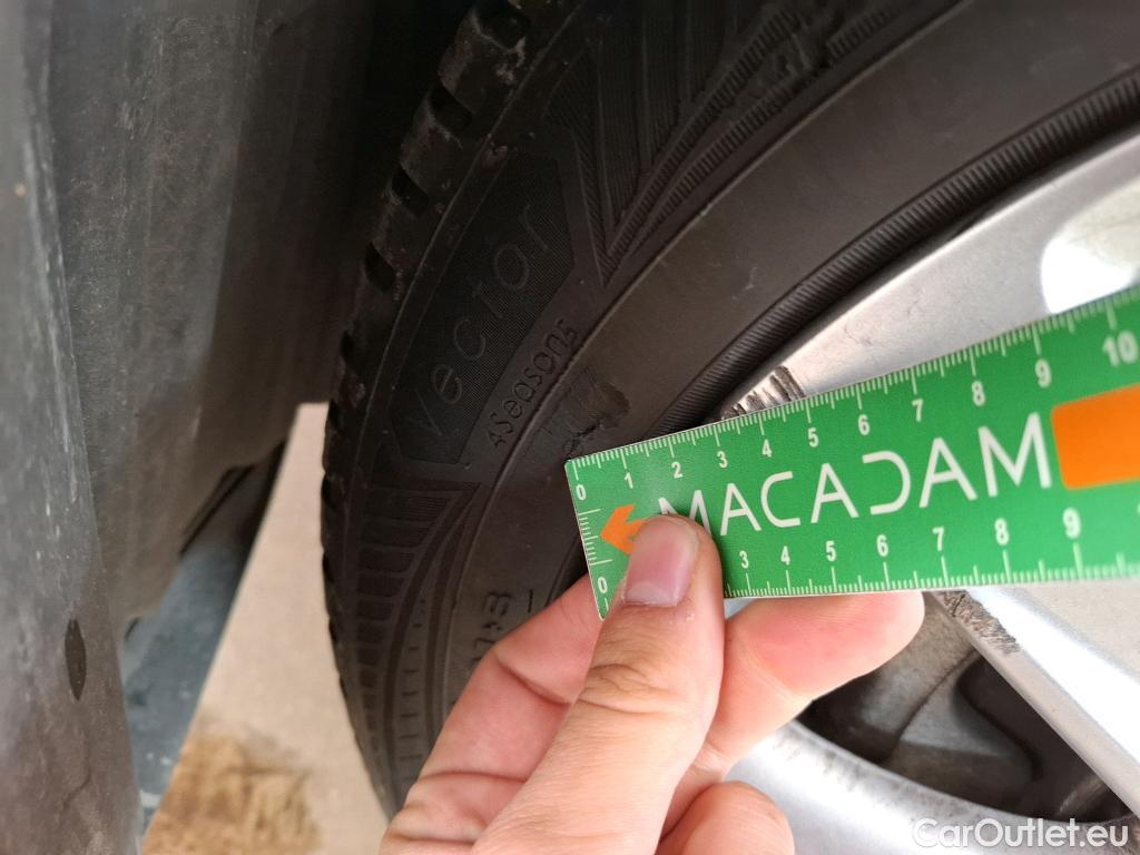  Opel  Corsa OPEL  5p Berline 1.2 Turbo 100ch Edition Business #2