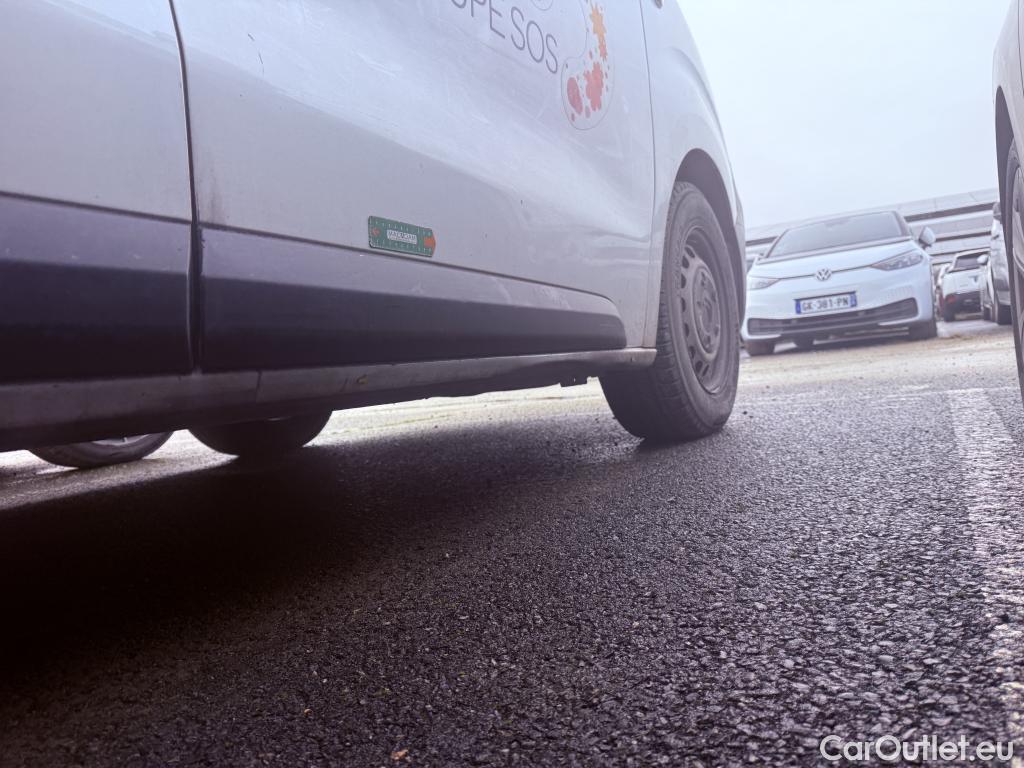  Citroen  Jumpy CITROEN  4p Combi Taille XL BlueHDi 120 S&S BVM6 Confort #15