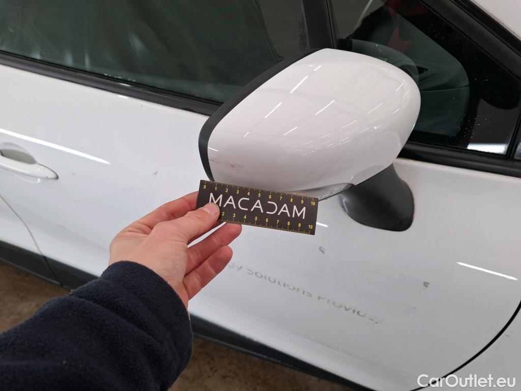  Renault  Clio  IV Air MediaNav 1.5 dCi 75CV BVM5 E6 #102